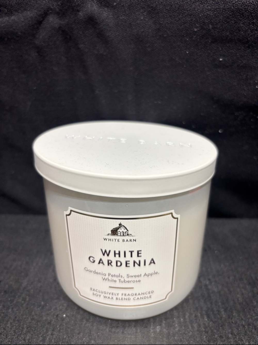 White Barn White Gardenia Candle - White